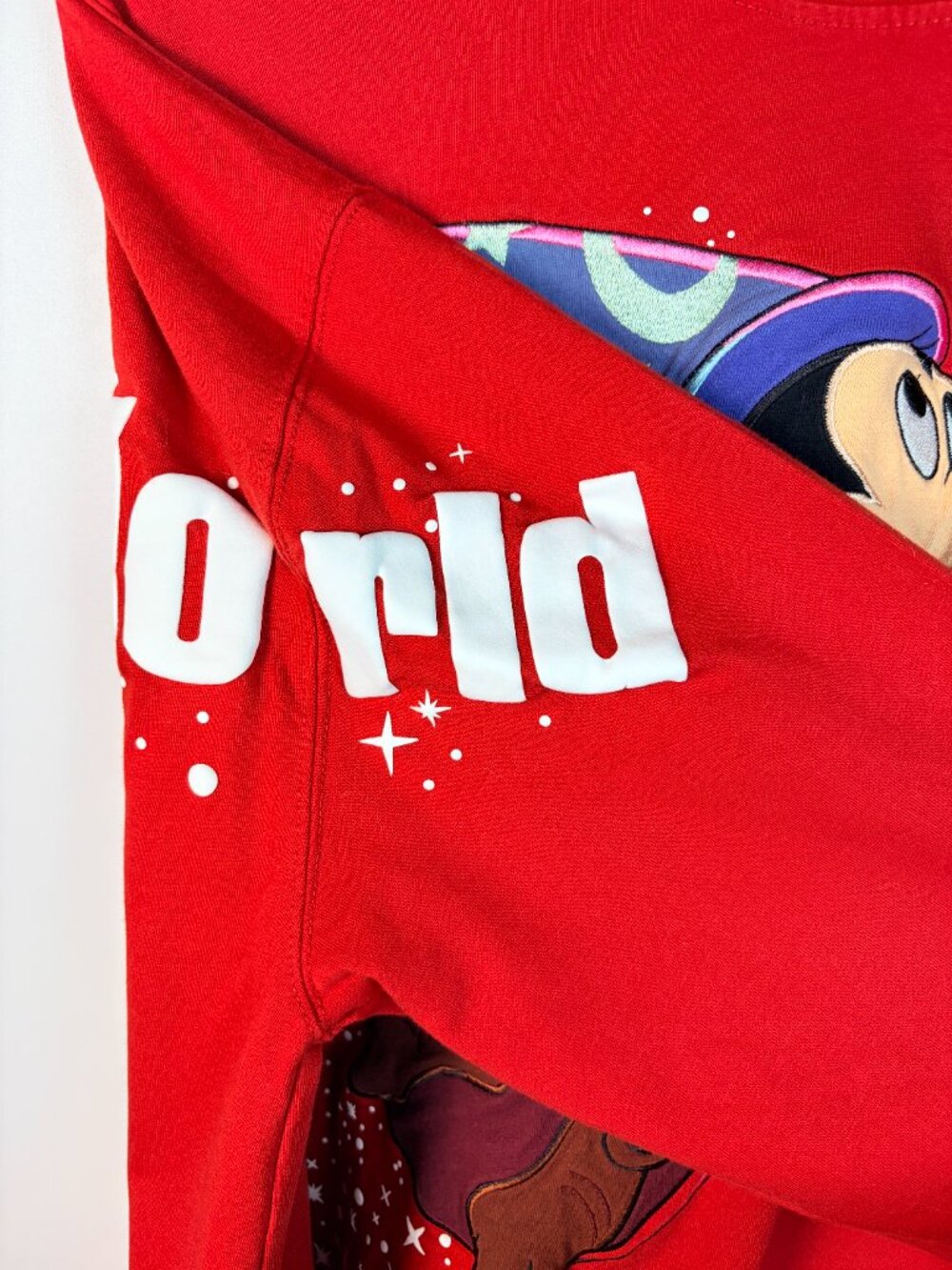Walt Disney World Sorcerer Mickey Mouse Red Pullover Sweatshirt Adult Size 1X - Picture 4 of 7